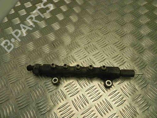 Used Injection rail TOYOTA RAV 4 III (_A3_) 2.2 D 4WD (ALA30_, ALA30R) (177 hp) 28930811