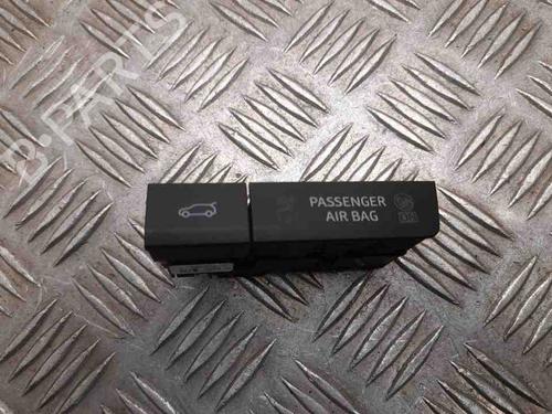 Used Switch SEAT ATECA (KH7, KHP) 1.5 TSI (150 hp) 28928589