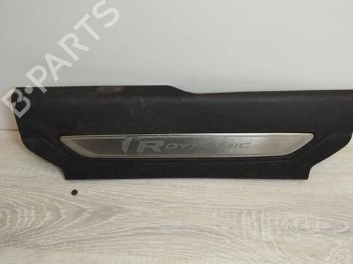 Used Step Step LAND ROVER RANGE ROVER VELAR (L560) 2.0 P250 Si4 4x4 (250 hp) 40616185 40616185
