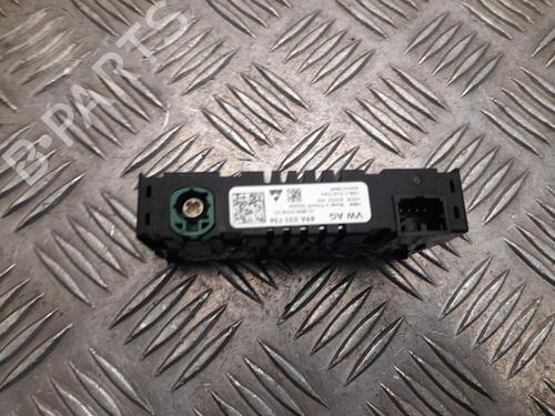 Switch AUDI Q4 E-TRON SUV (F4B) 45 | BP37563860I30 - Image 2