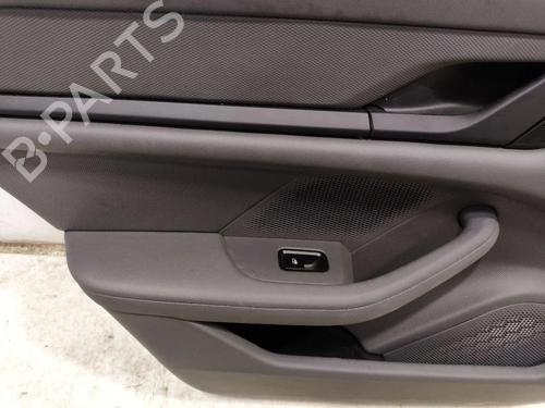 Rear left panel PORSCHE TAYCAN Cross Turismo (Y1B) 4 (Y1BBD1) | BP28927100C60 