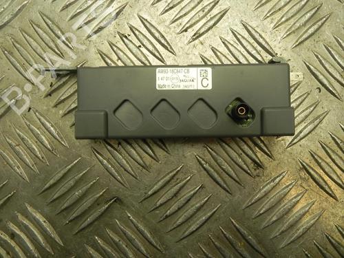 antennabase-jaguar-xj-x351-2009-37542365 main image
