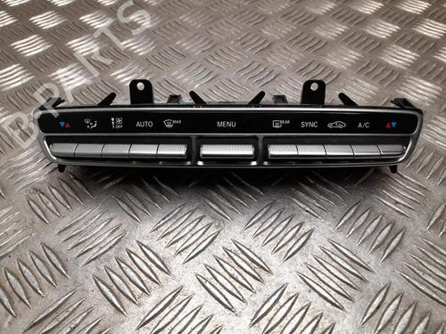 climate-control-mercedes-benz-e-class-w213-2016-37549048 main image