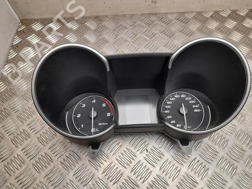 Used Instrument cluster Instrument cluster ALFA ROMEO GIULIA (952_) 2.2 D (952AGA250, 952AGM250, 952ASM2, 952ASA2) (136 hp) 28938986 28938986