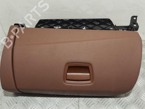 Used Glove box BMW 6 Gran Coupe (F06) 650 i xDrive (449 hp) 28944444