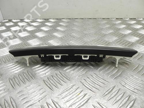Display Display VW TOUAREG (7LA, 7L6, 7L7) 3.0 V6 TDI (240 hp) 37542189 37542189