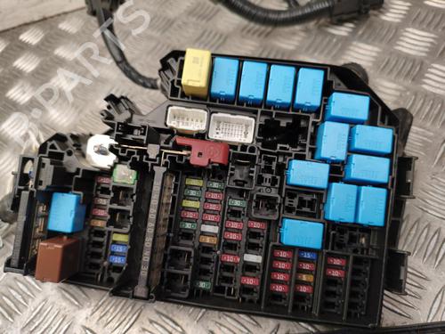 Fuse box TOYOTA PRIUS (_W6_) 2.0 PHEV (MXWH61L, MXWH61) | BP37574560E1 - Image 2