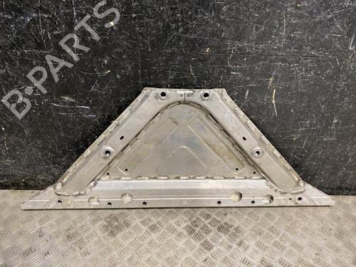 Used Underbody protection Underbody protection 37573133 37573133