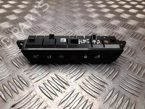 switch-renault-master-iv-platformchassis-2024-37574149 main image