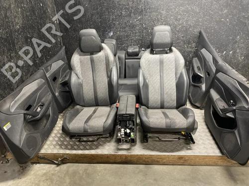 Setesett Setesett PEUGEOT 408 II (FP_, F3_, FM_) PureTech 130 (FPHNST) (131 hp) 35811037 35811037