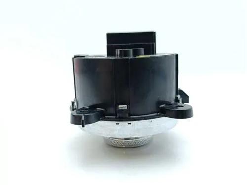 Switch BENTLEY BENTAYGA (4V1) 6.0 | BP33883331I30 - Image 4