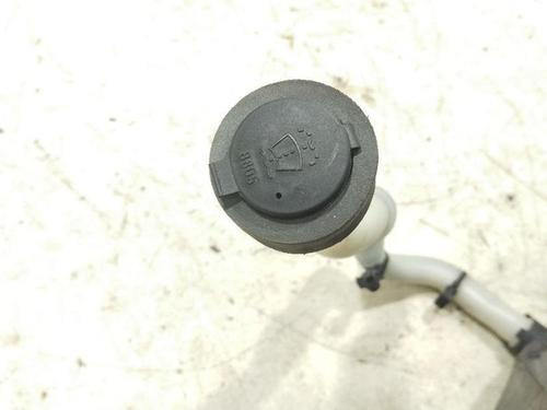 Windscreen washer tank MASERATI LEVANTE SUV (M161) 3.0 S Q4 | BP28912666C113 