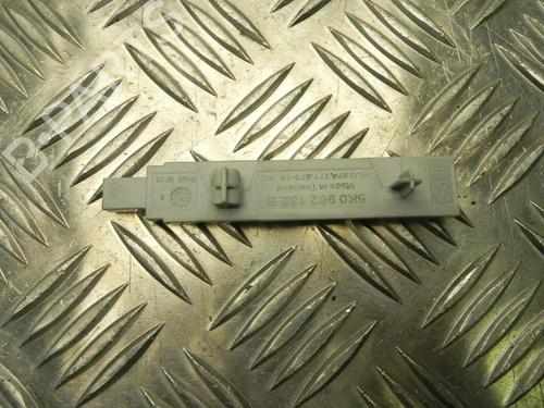 Antena/Base Antena/Base AUDI A3 Limousine (8VS, 8VM) 1.4 TSI (150 hp) 28943600 28943600