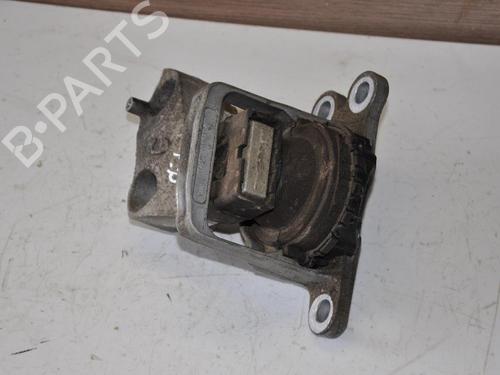 Used Support RENAULT KADJAR (HA_, HL_) 1.6 dCi 130 (HLA4) (130 hp) 28930788