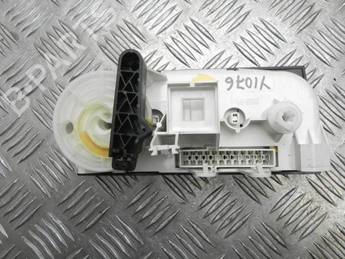 Climate control OPEL MERIVA A MPV (X03) 1.6 (E75) | BP28917877I5