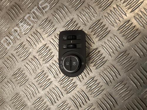 Interruttore luci Interruttore luci OPEL COMBO E Tour / Life (K9) 1.2 (110 hp) 37547586 37547586