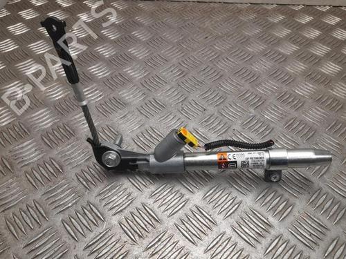 Used Front right seatbelt TESLA MODEL X (5YJX) P90D AWD (772 hp) 28937423