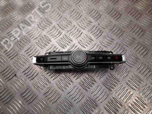 Used Switch VOLVO XC90 II (256) D5 AWD (224 hp) 28942159