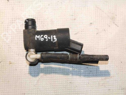 Windscreen washer tank VOLVO XC90 I (275) D5 AWD | BP28913995C113