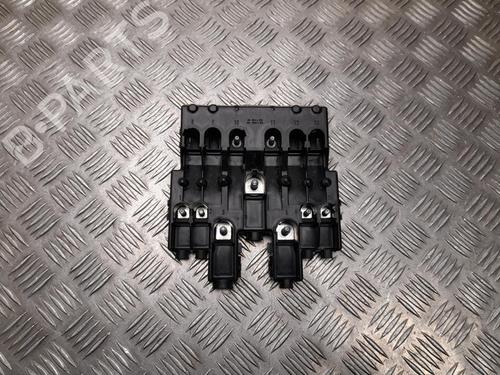 Used Fuse box Fuse box 38963703 38963703