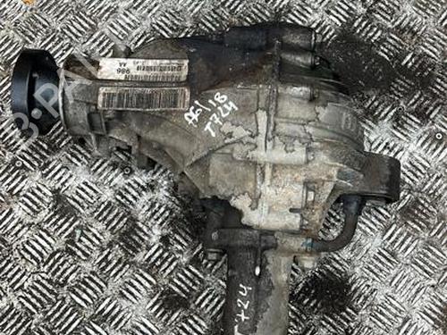 Differential, foran Differential, foran JEEP GRAND CHEROKEE IV (WK, WK2) 3.0 CRD V6 4x4 (250 hp) 37551694 37551694