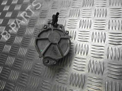 Pompe à vide JEEP GRAND CHEROKEE IV (WK, WK2) 3.0 CRD V6 4x4 (250 hp) 28925682