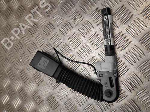 Used Front right seatbelt BMW 5 (F10) 550 i (449 hp) 28939062
