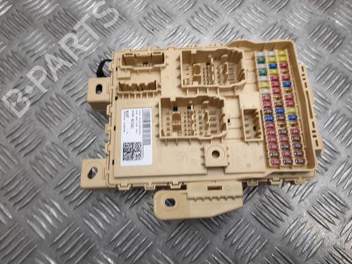 Used Fuse box Fuse box 37554336 37554336