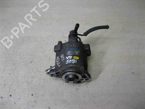 Used Vacuum pump TOYOTA COROLLA Verso (ZER_, ZZE12_, R1_) 2.0 D-4D (CUR10_, CUR10R) (116 hp) 28910700