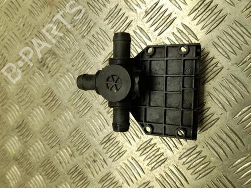 Used Auxiliary water pump TESLA MODEL S (5YJS) P100D AWD (772 hp) 28941011