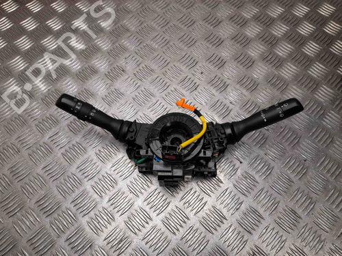 Used Steering column stalk TOYOTA YARIS (_P13_) 1.5 Hybrid (NHP130_, NHP130) (101 hp) 28935073