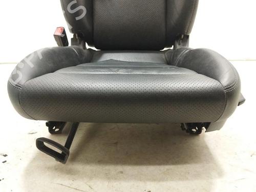 Left front seat PORSCHE CAYMAN (981) 2.7 | BP28923663C15 