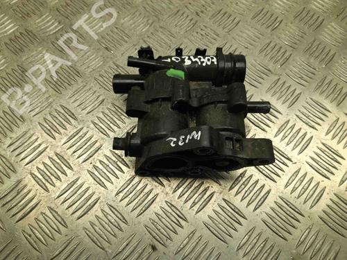 Used Thermostat housing KIA NIRO I (DE) 1.6 GDI Plug-in Hybrid (141 hp) 28926957