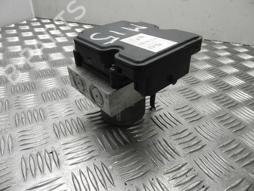 Used ABS pump ABS pump MERCEDES-BENZ SL (R231) 500 (231.473) (435 hp) 28913822 28913822