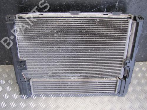 Used Water radiator BMW 1 Coupe (E82) 118 d (143 hp) 28946320
