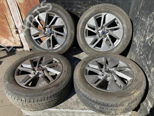 Used Rim Rim PEUGEOT 408 II (FP_, F3_, FM_) PureTech 130 (FPHNST) (131 hp) 35810908 35810908
