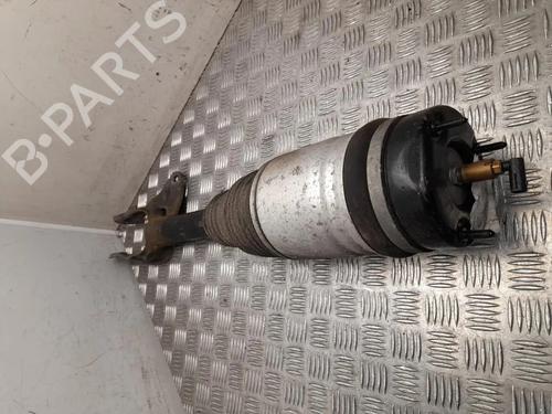 Used Right front shock absorber Right front shock absorber JEEP GRAND CHEROKEE IV (WK, WK2) 3.0 CRD V6 4x4 (250 hp) 33432529 33432529