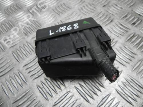 Fuse box LEXUS GS (_S19_) 450h (GRS191_, GWS191_, GRS191R, GWS191R) | BP37545493E1 - Image 2