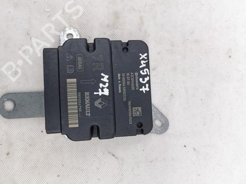 Kollisjonspute styreenhet RENAULT CAPTUR I (J5_, H5_) 0.9 TCe 90 (90 hp) 28924538