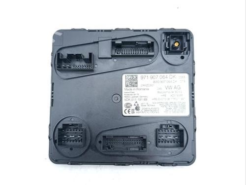Used Electronic module Electronic module PORSCHE PANAMERA (971) 2.9 4 (97ABY1, 97BBY1, 97BBI1, 97BBM1, 97ABI1) (330 hp) 39000242 39000242