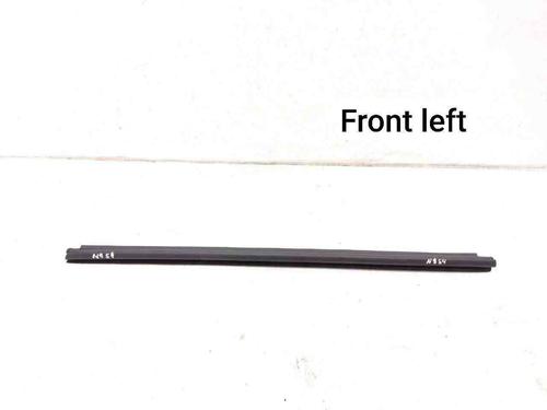 Used Rubber door seal MERCEDES-BENZ EQB (X243) EQB 300 4-matic (243.608, 243.609) (228 hp) 28924946