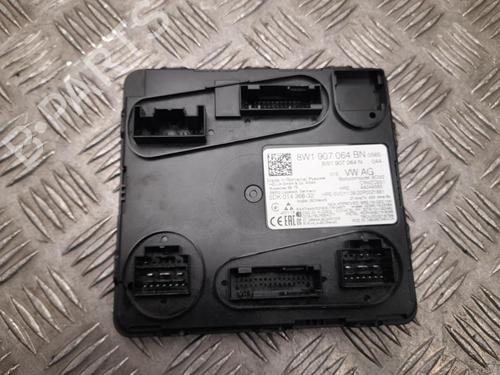 electronic-module-audi-a4-b9-avant-8w5-8wd-2015-37568294 main image