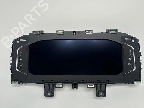 Used Instrument cluster VW T-ROC (A11, D11) 1.5 TSI (150 hp) 28947244