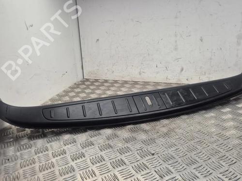 Used Tailgate trim Tailgate trim TESLA MODEL X (5YJX) 75D AWD (525 hp) 33662017 33662017