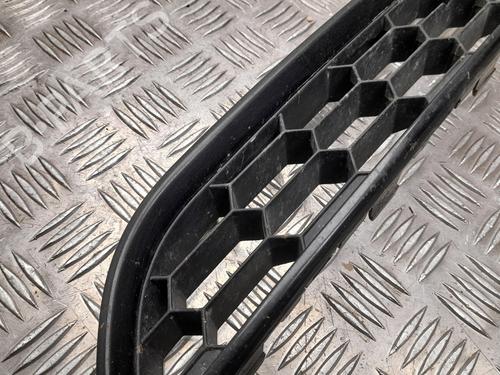 Grill FORD FIESTA VI (CB1, CCN) 1.5 TDCi | BP28918671C40