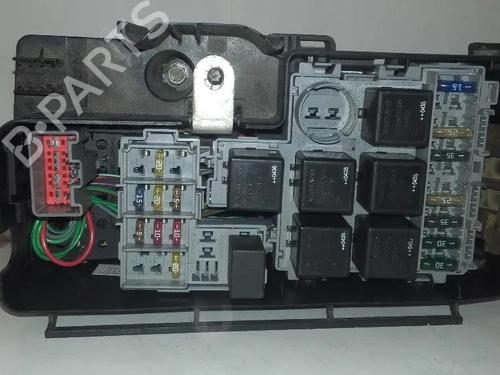 Used Fuse box Fuse box 28942877 28942877