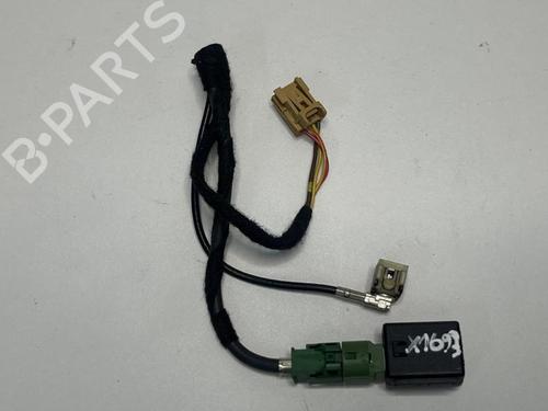 Used Electronic module VW T-ROC (A11, D11) 1.5 TSI (150 hp) 28919506