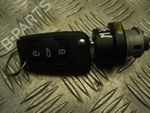 Clé de contact VW GOLF VII (5G1, BQ1, BE1, BE2) 1.6 TDI (115 hp) 28911312