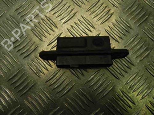 Used Switch TOYOTA YARIS (_P13_) 1.5 Hybrid (NHP130_) (101 hp) 28919311