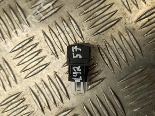 Switch NISSAN JUKE (F16_) 1.6 Hybrid | BP37547890I30 - Image 4